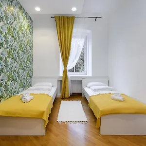  Ostello Royal Rooms*** Slovenia
